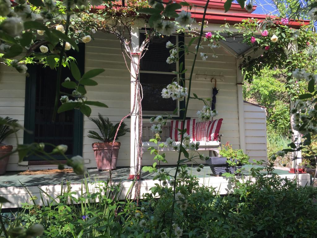 Sinnamons Cottage Maldon Exterior photo